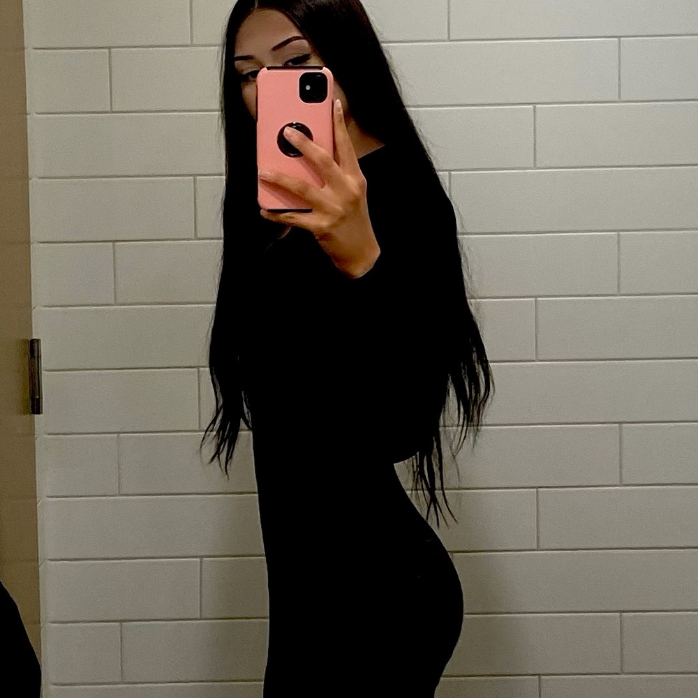 Meet your Posher, Nessa